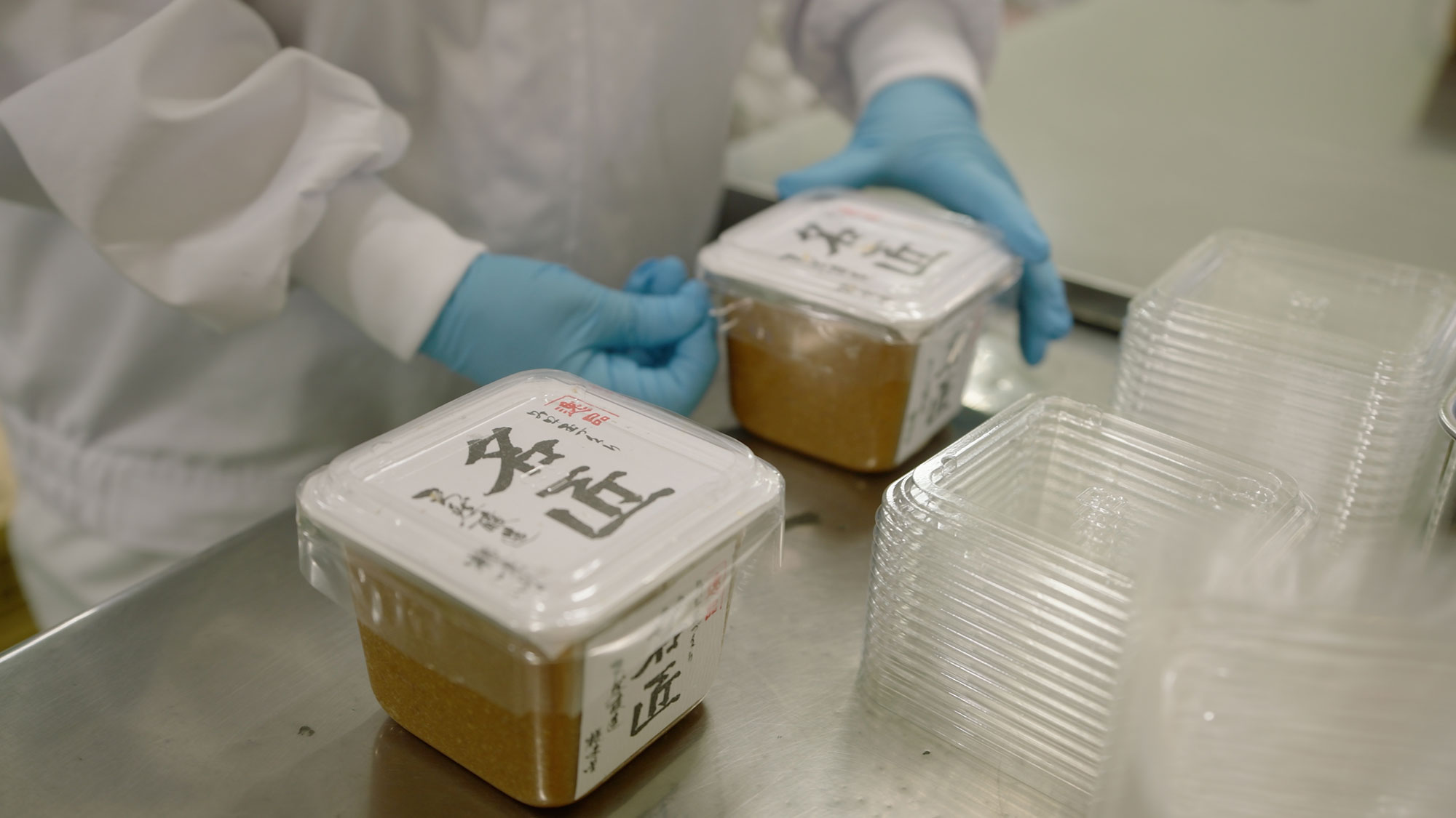 一つ一つ丁寧に仕上げられる「名匠」