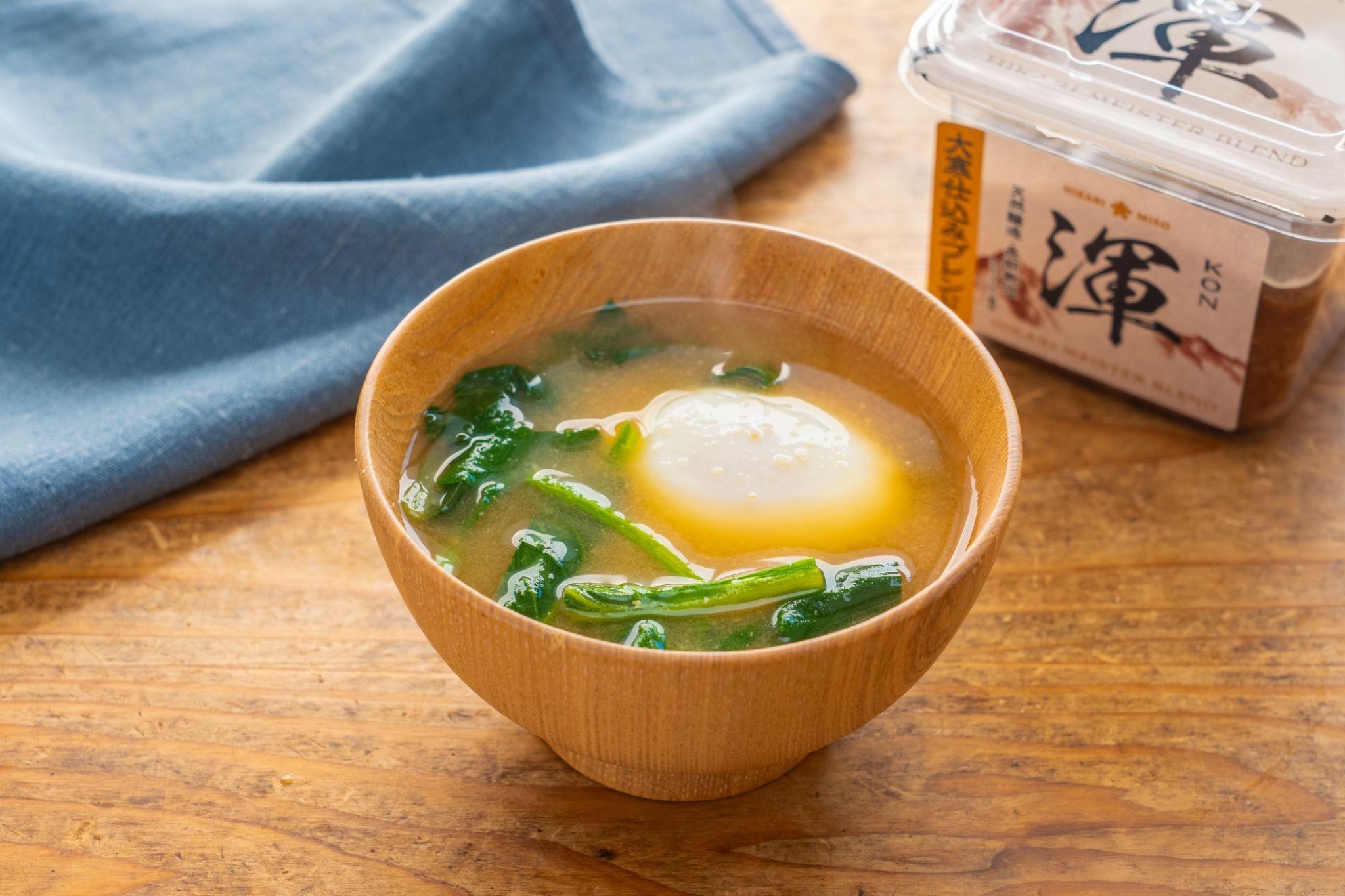 青菜と卵の味噌󠄀汁