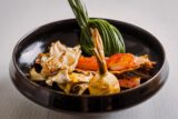 発酵と熟成がテーマの日本料理レストラン　ＧＩＮＺＡ 豉 ＫＵＫＩ1月コースのご案内 焼きたらば蟹と松笠くわいなど、旬の食材を厳選して提供