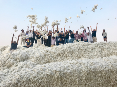 ウェルビーイングのためのコラム「日々ととのえる」にて、新コンテンツ 「Pass the baton」自然の恵みと希望を渡すバトン —オーガニックコットンが教えてくれたこと— を公開しました。