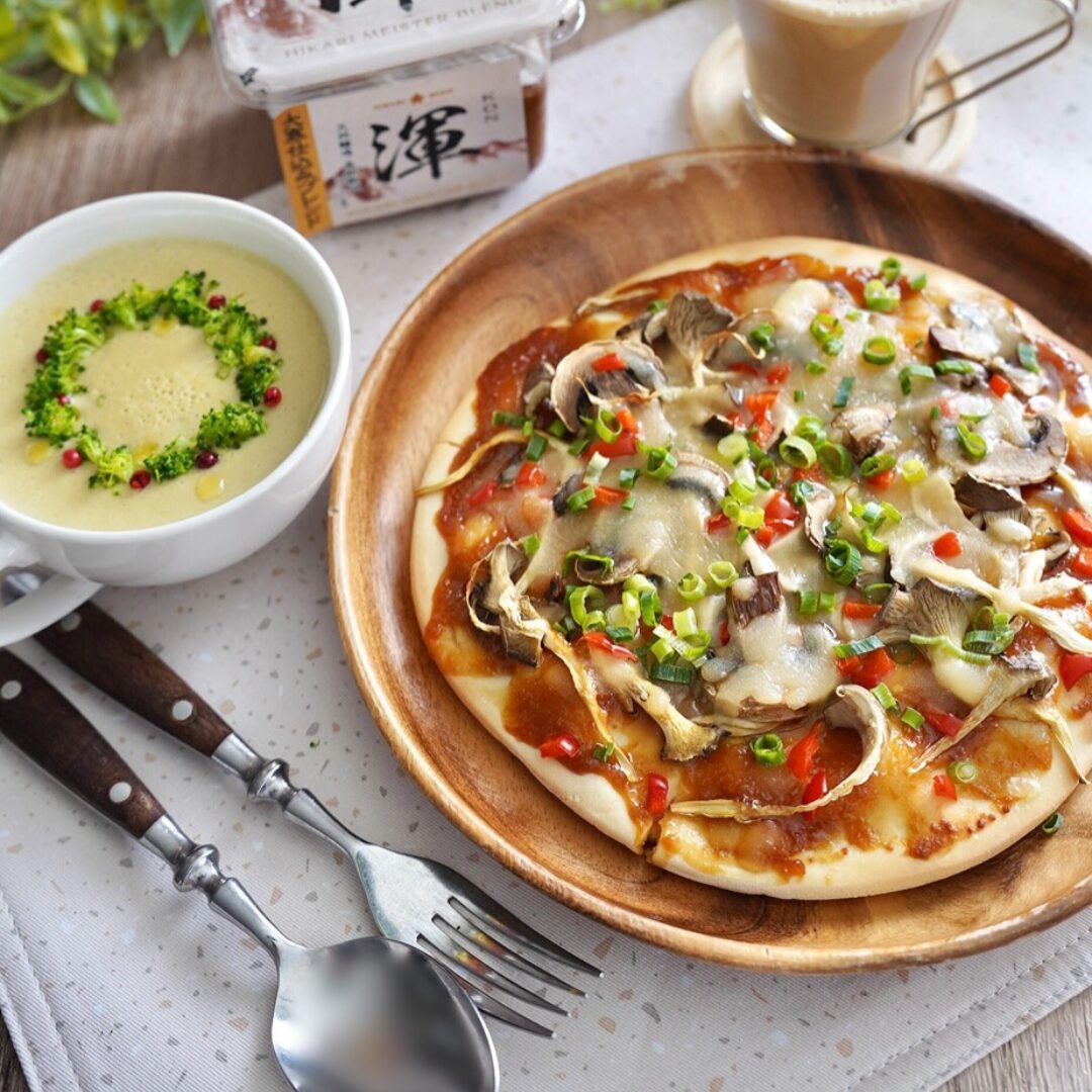 きのこ味噌ピザ